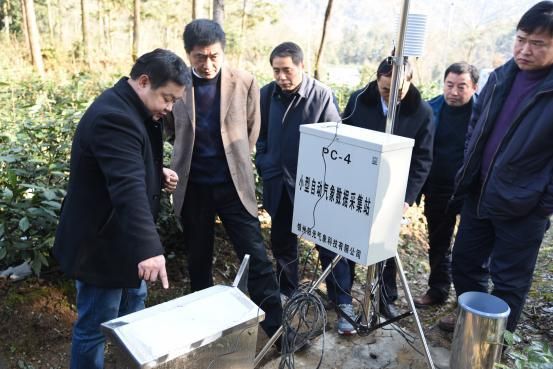 宛晓春一行到桃源基地考察.jpg 宛晓春一行到桃源基地考察.jpg